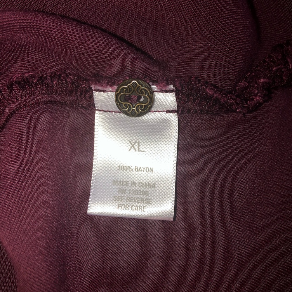 Button down shirt - Picture 5 of 6